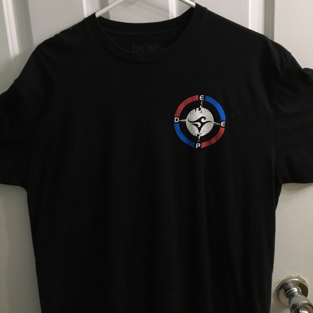 DEEP- Compass Black graphic tee